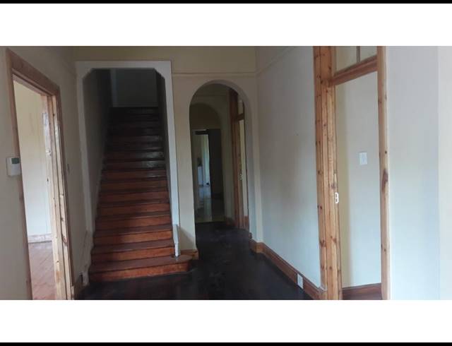 4,047M² BUSINESS TO LET IN ESTCOURT